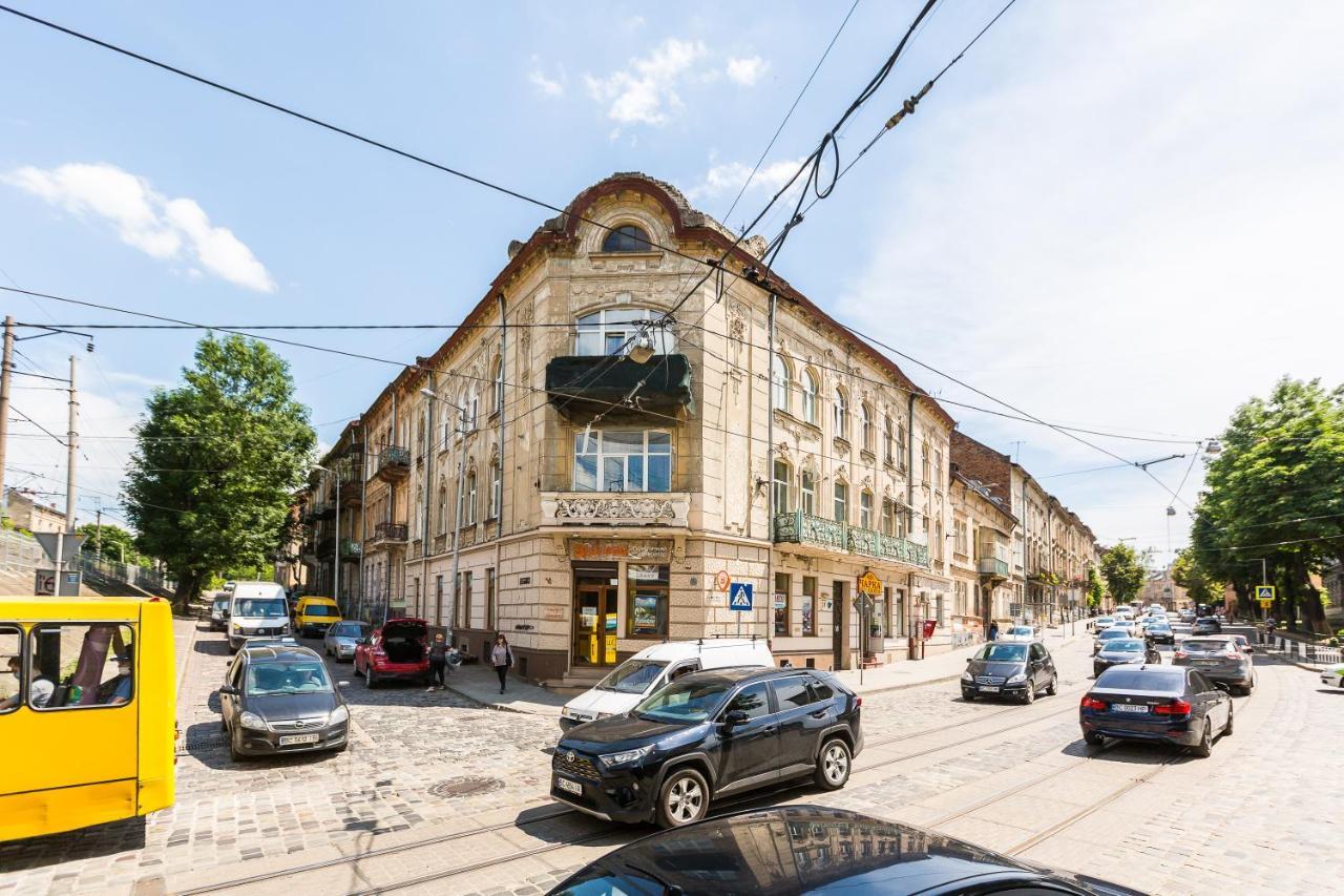 Сучасна Квартира По Вул Дарії Гусяк 9 Біля Краківського Lvov Exteriér fotografie